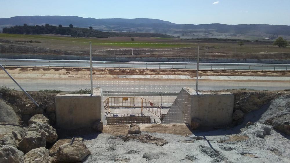 Malla anudada Autopista Valencia | Cerramientos metálicos Albacete